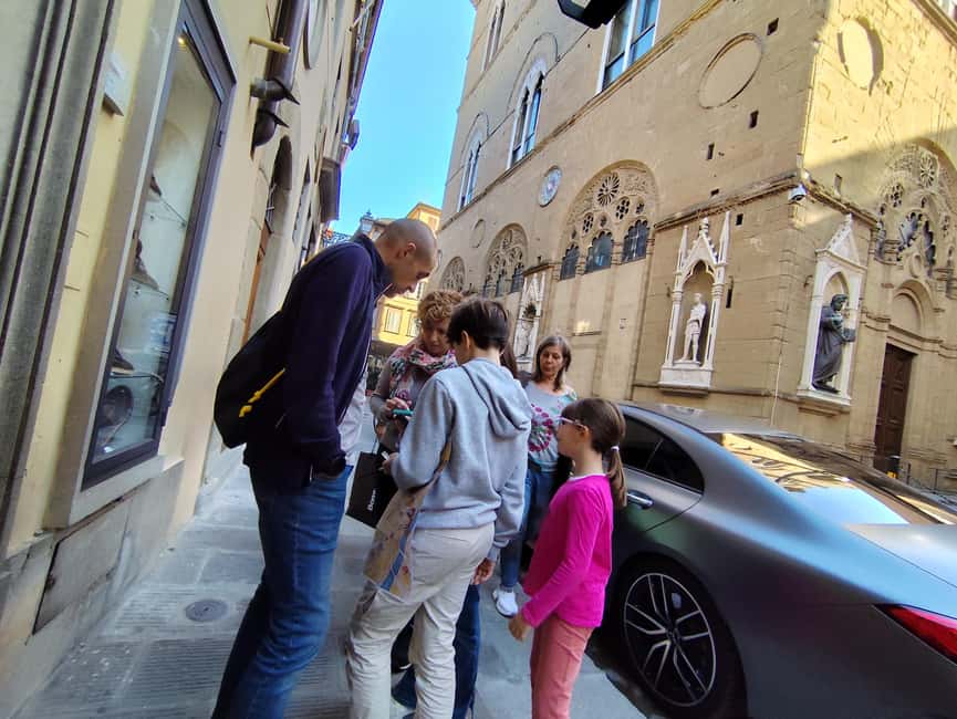 Florence: Kids Treasure Hunt in Florence Downtown - Starting at Santa Maria Novella