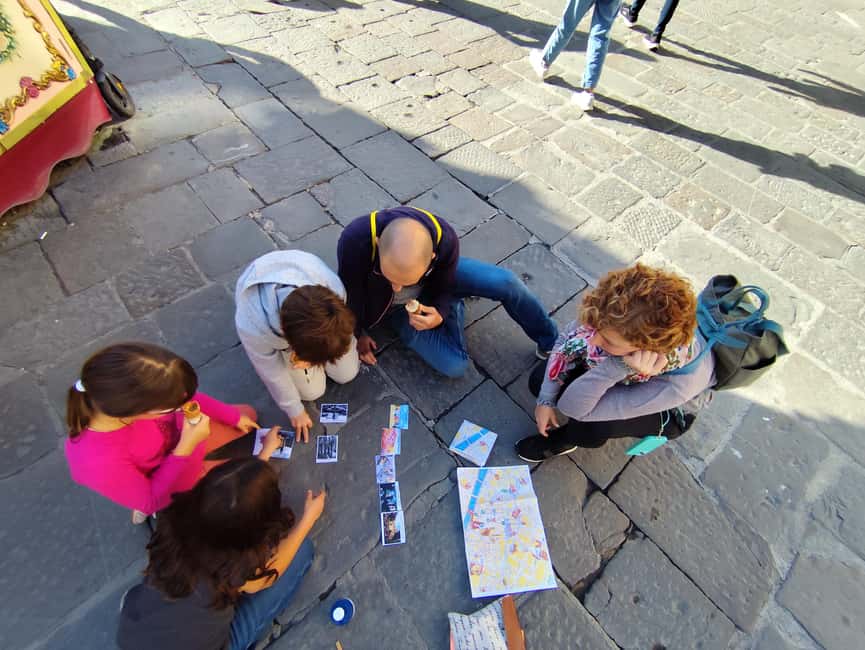 Florence: Kids Treasure Hunt in Florence Downtown - Finishing at the Fontana del Porcellino