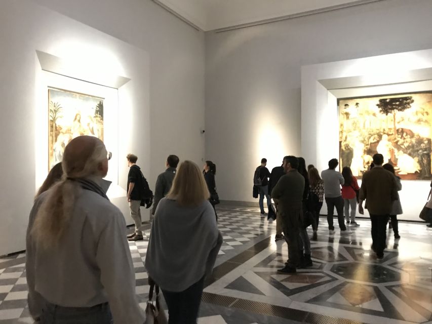 Florence: Uffizi Gallery Private Treasure Hunt for Families - Starting at the Neptune Fountain