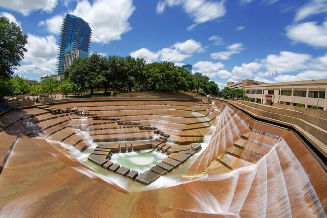 Fort Worth Scavenger Hunt and Sights Self-Guided Adventure - Questions, clues, and photo tasks in the Explorial app