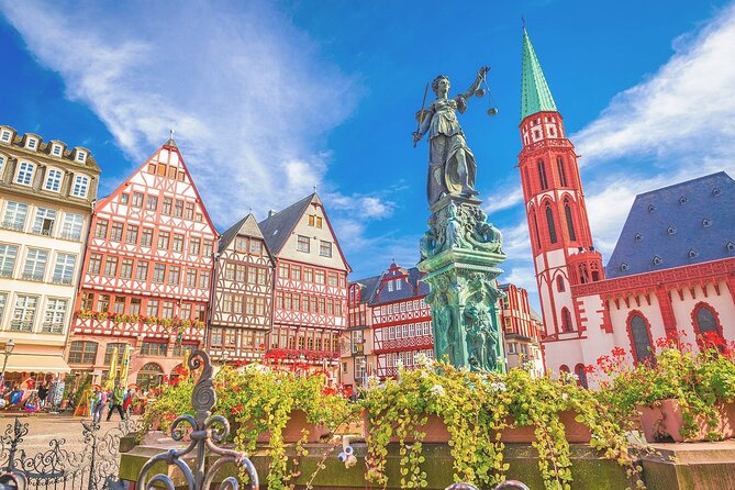 Frankfurt Old Town & Emperors: City Game & Walking Tour - Following Frankfurt to the River Main