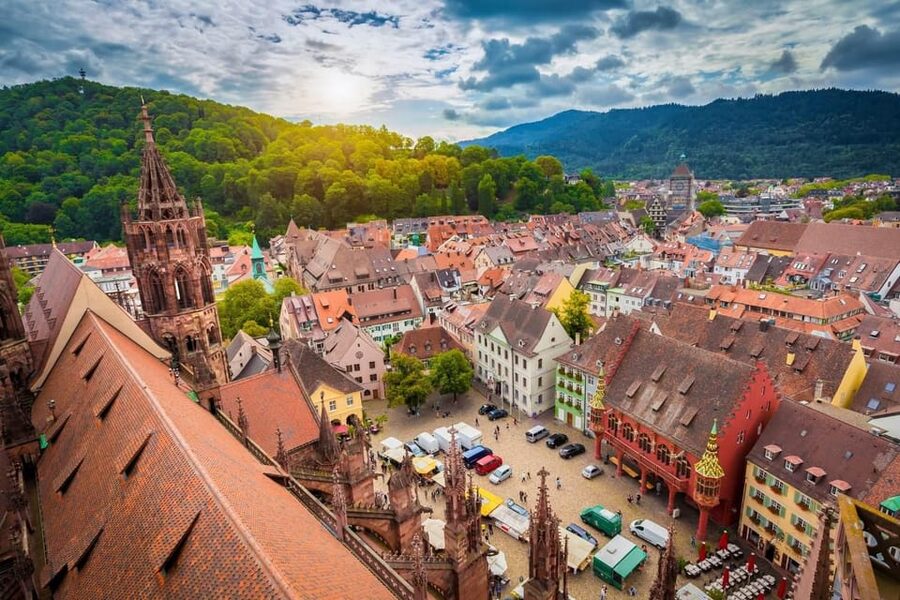 Freiburg im Breisgau: Scavenger Hunt Self-Guided Tour - Colombischlössle and Freiburg’s historic center