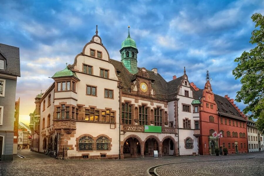 Freiburg im Breisgau: Scavenger Hunt Self-Guided Tour - Schwabentor and the climb toward Schlossberg