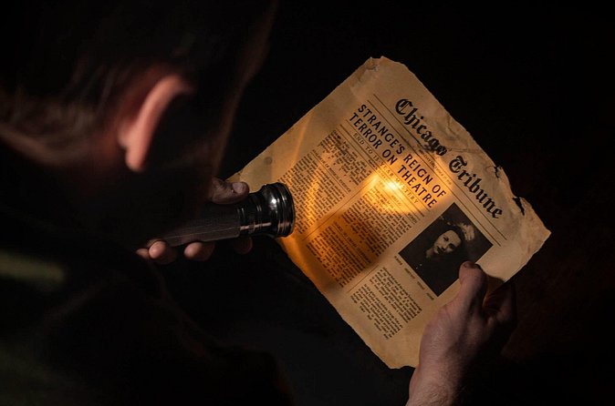 Fright Before Your Eyes 90-Minute Escape Room - Entering Victor Strange’s abandoned theatre