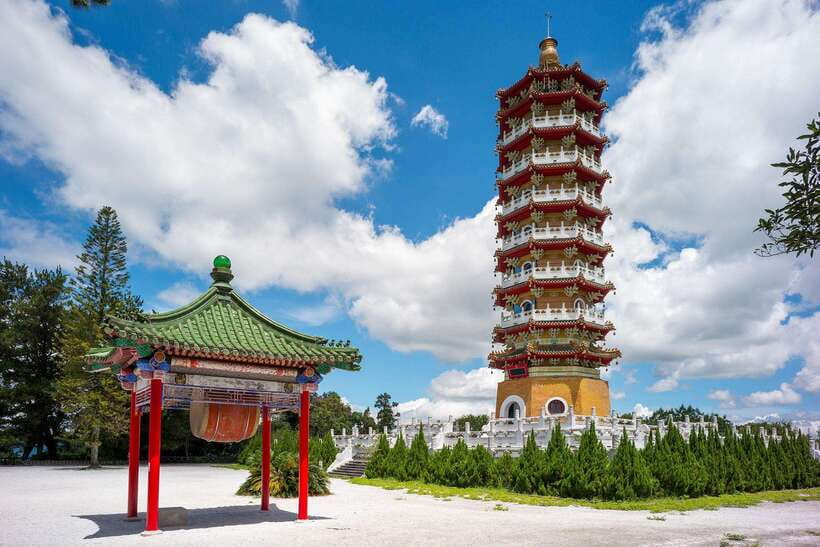 From Taipei: 1 Day Sun Moon Lake Private Tour - What the guides add to the day