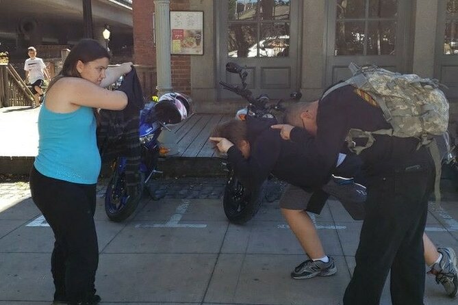 Fun City Scavenger Hunt in Baltimore by Crazy Dash - Getting the app under control