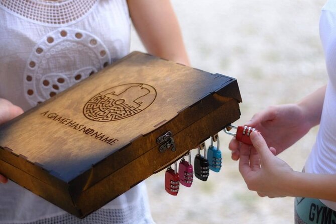 Game of Thrones Private Outdoor Escape Game in Dubrovnik - How the puzzles and padlocks work
