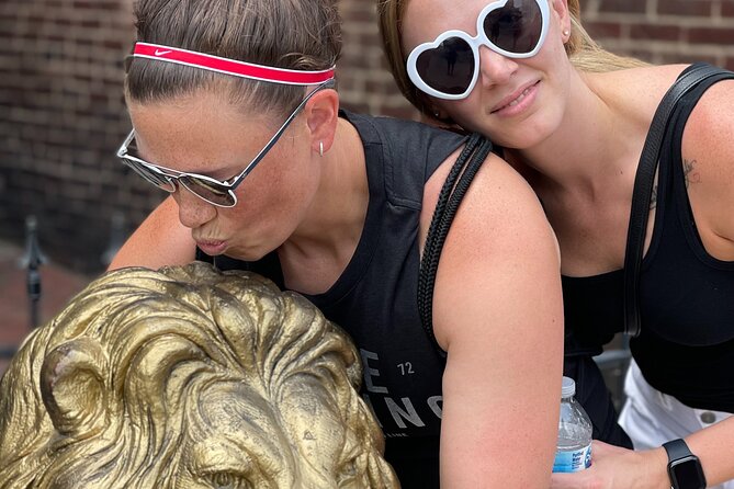 Grand Rapids Scavenger Hunt - The Public Museum and Downtown Market route