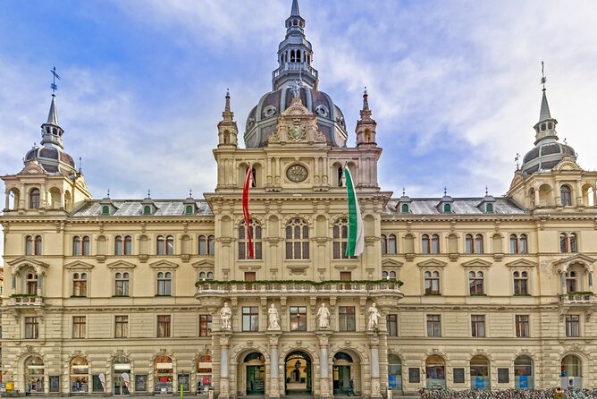 Graz Scavenger Hunt and Sights Self Guided Tour - Questions that make you look twice