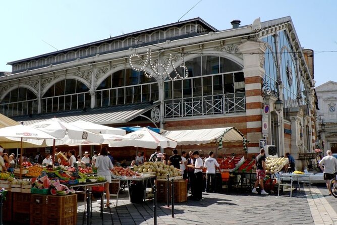 Grenoble Scavenger Hunt and Sights Self-Guided Tour - The Saint-Laurent footbridge and other city sights