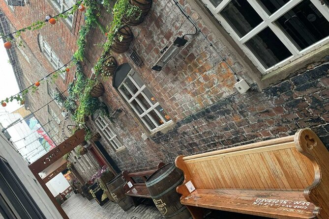 Haunted Belfast Exploration Game and Tour - Clifton House keeps the route moving through older Belfast