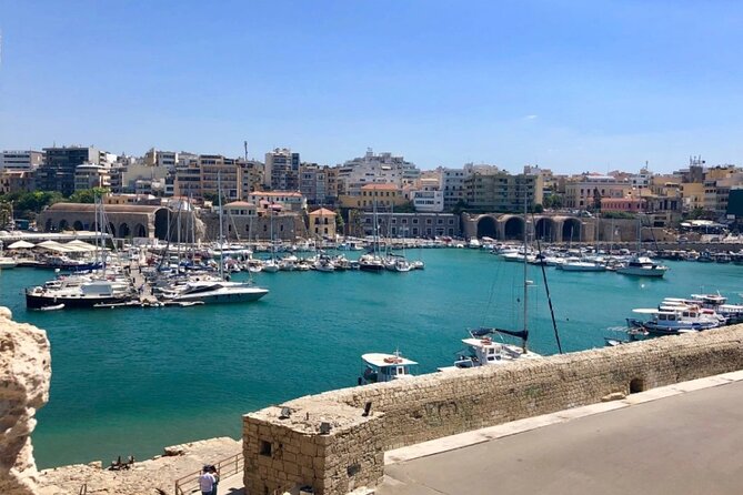 Heraklion Family Treasure Hunt with Food Stop - Starting at Rocca a Mare and reading the harbor