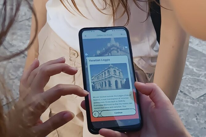 Heraklion Family Treasure Hunt with Food Stop - Venetian Loggia and the El Greco connection