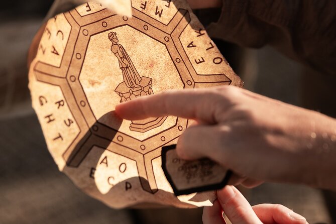 Historical Outdoor Escape Game in Lisbon "The Cryptex of Pombal" - São Pedro de Alcântara brings the city into view