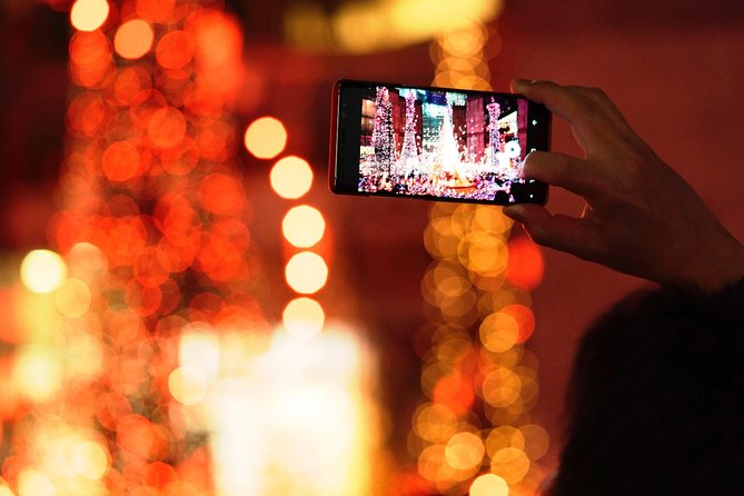 Holiday Scavenger Hunt in Gainesville by Holly Jolly Hunt - How the smartphone hunt works