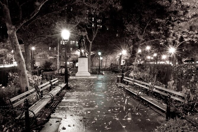 Immersive Murder Mystery in Manhattan - Scavenger Hunt Experience - What $25 per person gets you
