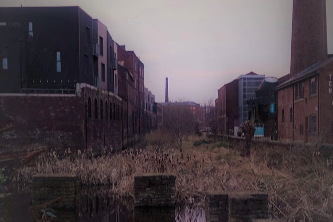 Immersive Murder Mystery in Sheffield - Outdoor Escape Experience - A different way to see Sheffield