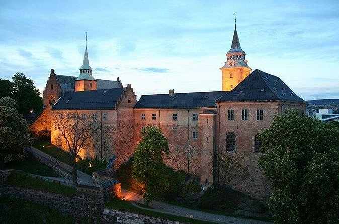 Interactive Mystery Hunt by Akershus in Oslo - Stop 3: Bankplassen adds an urban turn