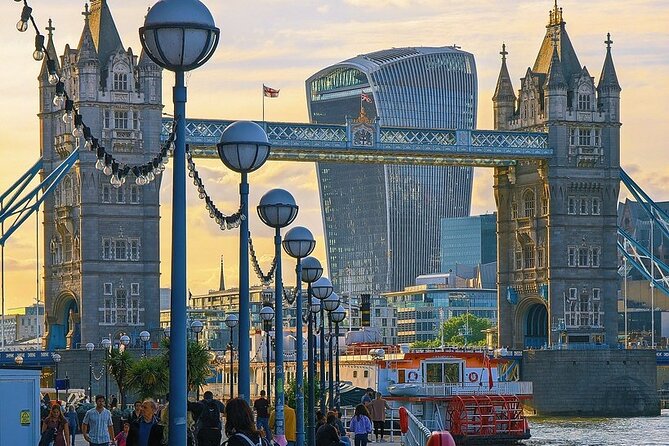 Interactive Treasure Hunt London - City of London/Southwark - Who will enjoy this City and Southwark route