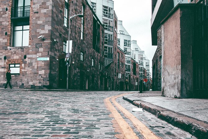 Interactive Treasure Hunt of Dublin's Secrets - What the 4-Kilometer Route Feels Like