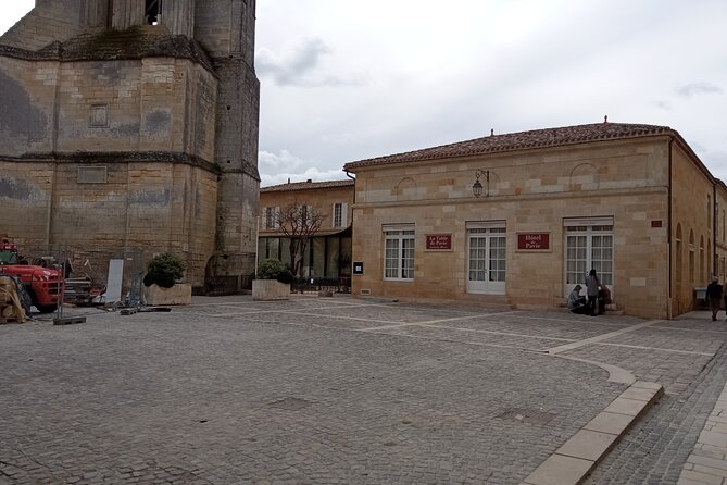 Isaac Newton’s Trail: Puzzle Quest in Saint-Émilion - Timing, opening hours, and a sensible plan