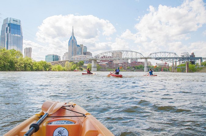 Kayak Scavenger Hunt in Downtown Nashville - Nashville facts, teamwork, and the photo factor