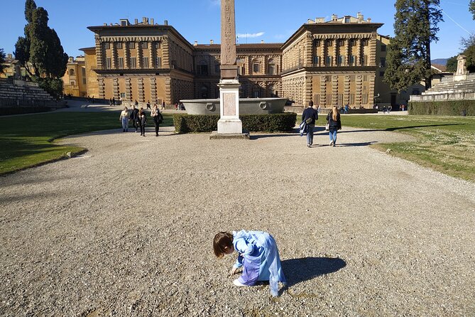 Kids treasure hunt in the Boboli Garden. Private, timed entry! - Starting at Palazzo Pitti and entering Boboli