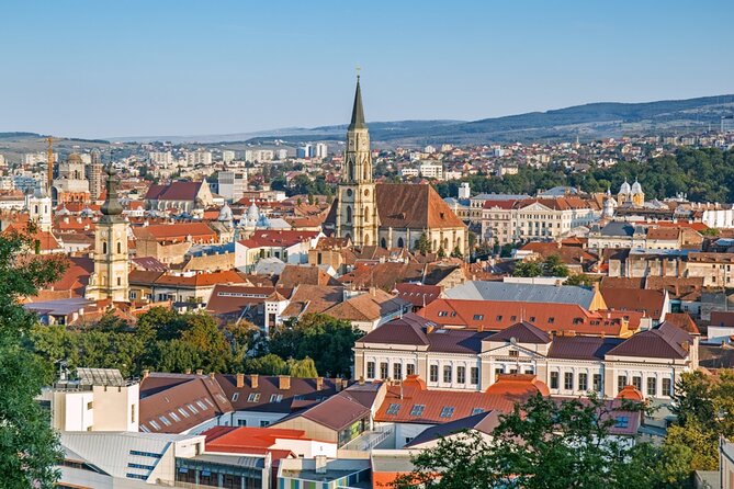 King Matia Secret Treasure Exploration Game in Cluj-Napoca - Meeting King Matthias at the Rex Matia Corvin statue