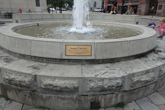 Kingston Self-Guided Walking Tour & Scavenger hunt (updated) - Language choices and the best time to go