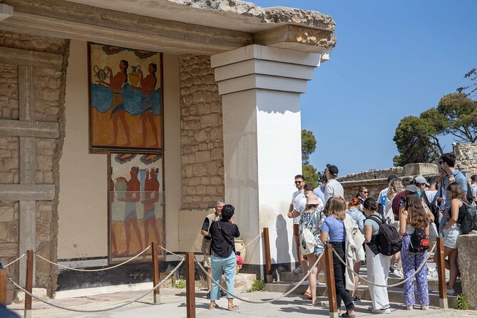 Knossos Palace Self-Guided Treasure Hunt & Tour - A story-led way to see Knossos Palace