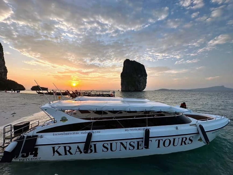 Krabi: Twilight Treasure Hunt – 7 Island Speedboat Adventure - Why the nighttime plankton changes the whole trip