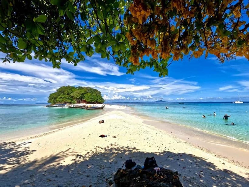 Krabi: Twilight Treasure Hunt – 7 Island Speedboat Adventure - Phra Nang Beach and the cave shrine