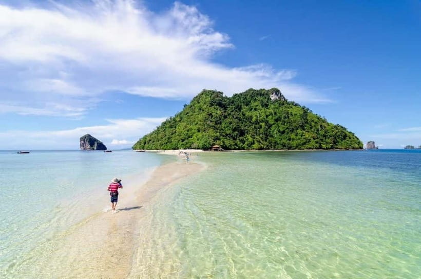 Krabi: Twilight Treasure Hunt – 7 Island Speedboat Adventure - Two snorkeling stops at Koh Yawasam and Koh Ma Tang Ming