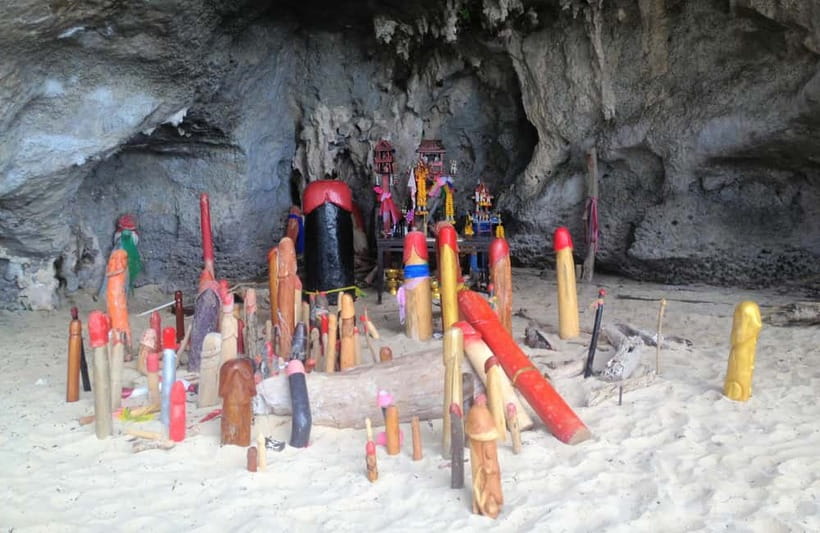 Krabi: Twilight Treasure Hunt – 7 Island Speedboat Adventure - Chicken Island and the Koh Tup sandbar