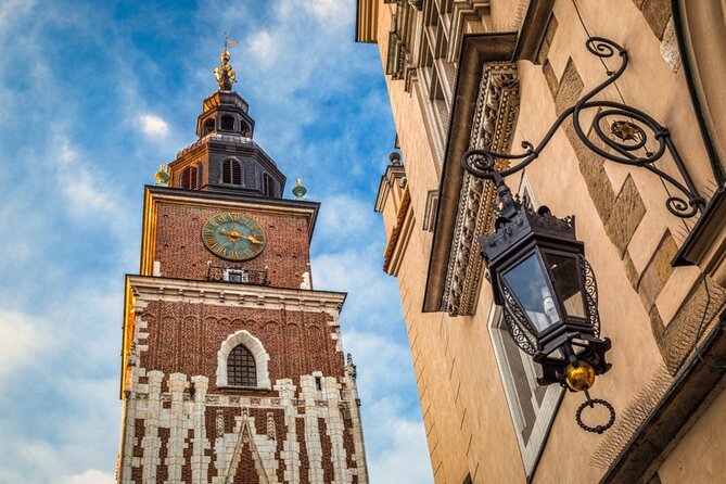 Krakow Old Town Mysteries: Exploration Game and Tour - Passing through St. Florian’s Gate