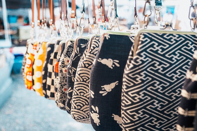 Kyoto Flea Market Cultural Exchange with English Learners - To-ji’s pagoda and free temple grounds