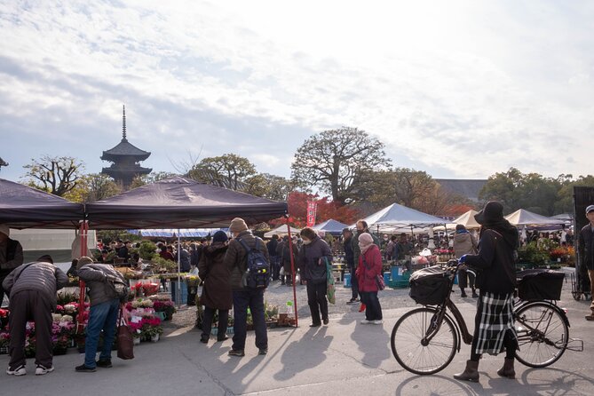 Kyoto Flea Market Cultural Exchange with English Learners - Timing, weather, and practical planning