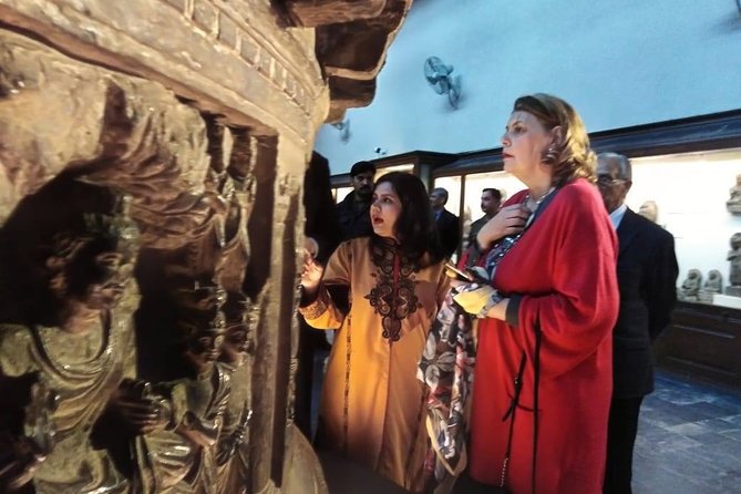 Lahore City, Fort, Museums and Walled City Exploration Tour - Why this Lahore tour works as a full-day introduction