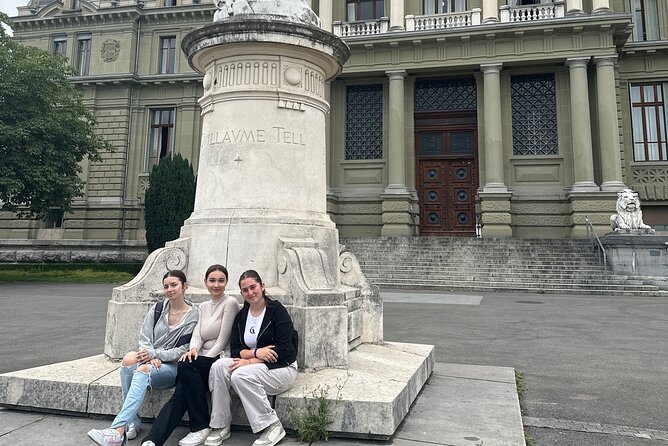 Lausanne (City Center) Scavenger Hunt and Sights Self-Guided Tour - Timing, transport, and a little preparation