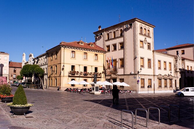 León Scavenger Hunt and Sights Self-Guided Tour - San Marcos and the wider city route