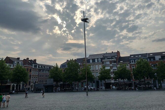 Leuven AI Resistance Self-Guided Puzzle Quest Adventure - Herbert Hooverplein and Leuven’s wartime recovery