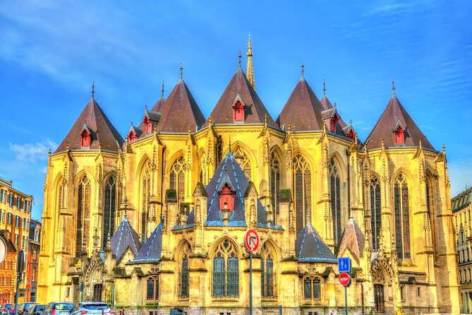 Lille Scavenger Hunt and Highlights Self Guided Audio Tour - Price, Pace, and Who Gets the Best Value