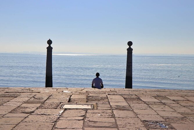 Lisbon Old Town: Exploration Game and Tour - Finishing at Santa Luzia Church