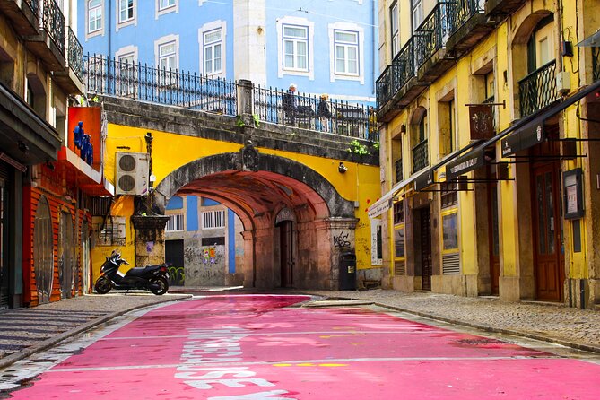 Lisbon Secrets of the Freemasons: Exploration Game and Tour - How the Questo app changes the pace