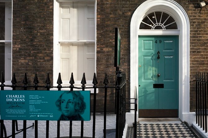 London Charles Dickens Puzzle Questo and Self-Guided Tour - Key points before you book