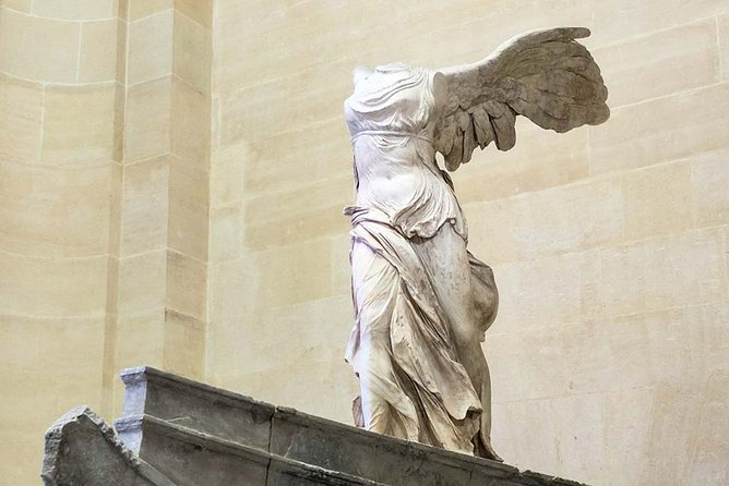 Louvre Museum Guided Family Treasure Hunt - Price and value for a family of four