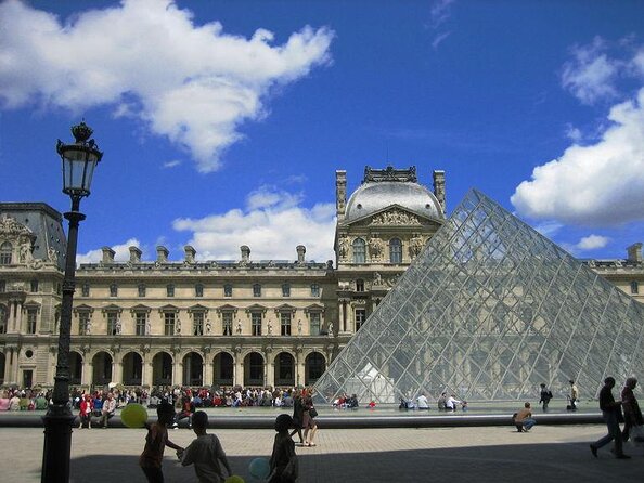 Louvre Museum - Private Family Tour with Da Vinci Treasure Hunt - Key points to know before you book