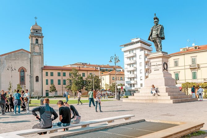 Love in Pisa: Self-Guided Romantic Puzzle Adventure - Stop 1: Piazza Vittorio Emanuele II