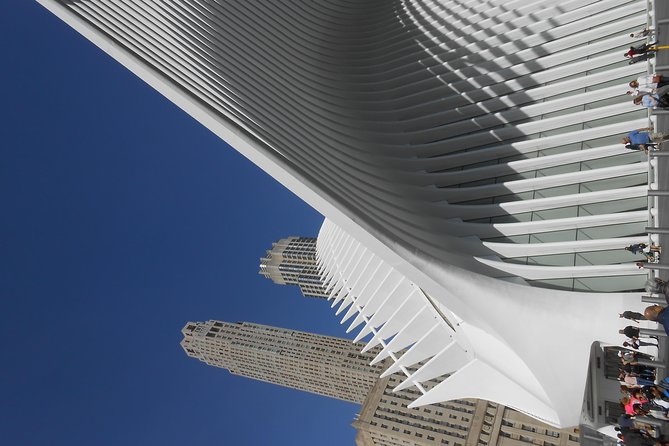 Lower Manhattan Self-Guided Walking Tour and Scavenger Hunt - St. Paul’s Chapel, City Hall, and the Brooklyn Bridge