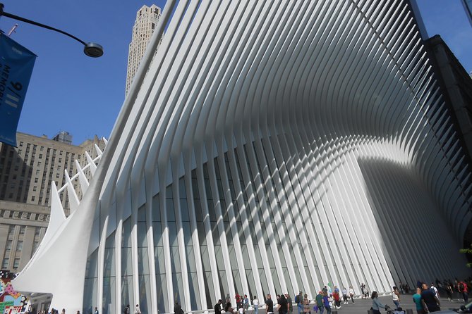 Lower Manhattan Self-Guided Walking Tour and Scavenger Hunt - The 9/11 Memorial, One World Trade Center, and the Oculus